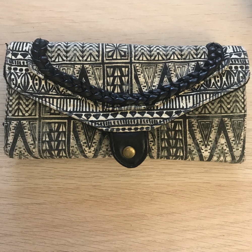 black and cream wallet